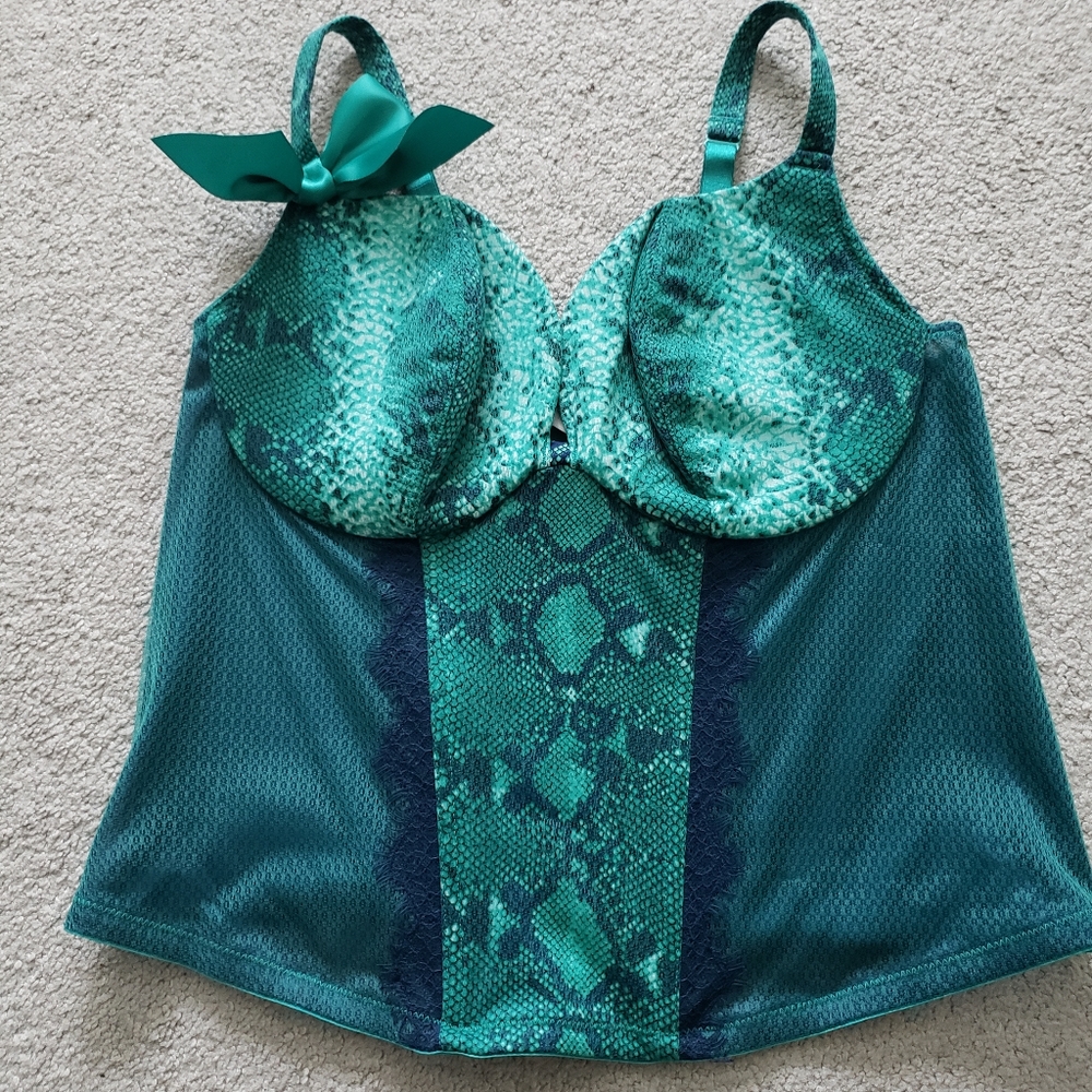 Lane Bryant Cacique Lingerie Corset Bra 18/20